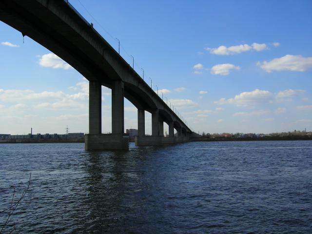 000-0528-640x480.jpg